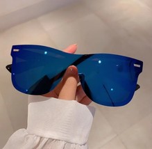 SUNGLASSES Mens Womens Retro Modern Horned Rim Flat Mirrored Lens Sunglasses - £11.98 GBP