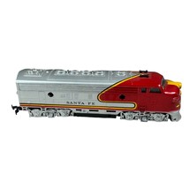 Life-Like HO Scale Santa Fe Chief Red Bonnet Powered F7 Diesel Locomotive - $14.01