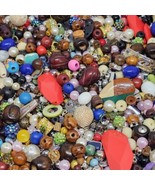 Vintage to Now Assorted Loose Beads for Art Crafts Jewelry Making Beads ... - £15.83 GBP