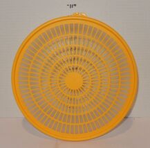 Tupperware Colander Strainer Wash Bowl 1835-6 Sheer &amp; Strainer Lid 1836-... - $14.80