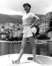Audrey Hepburn full length pose wearing shorts on yacht 8x10 inch photo - £7.67 GBP