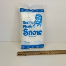 Vtg Department 56 Christmas Holiday Fake Plastic Snow 1.5 oz Sealed Bag Village - £8.14 GBP