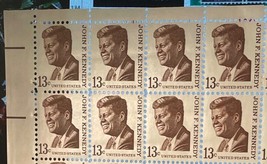 US 8 Block of stamps #16-1288 - 13 cent John F Kennedy 1965 - £7.81 GBP