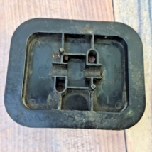 GM 399612 1968-72 Olds Cutlass 442 F85 Buick GS GSX Gas Pedal Surround O... - €23,31 EUR