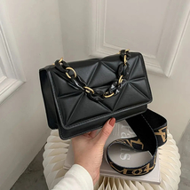 Stylish and Versatile Women&#39;s Handbag: Elegant Velvet Bag for Everyday Elegance - £16.60 GBP