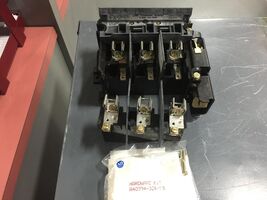 Allen-Bradley 1494V-DHL633 SER.A Disconnect Switch, 600VAC 250VDC 30Amp - $212.00