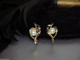 14k Pearl Diamond 7mm Stud French Back Earrings Heart Flower Vintg J3288MME - $440.55