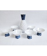 Vintage ASC East 7PC Japanese Saki Set Asian Blue &amp; White Bottle &amp; Thimb... - $95.06 CAD