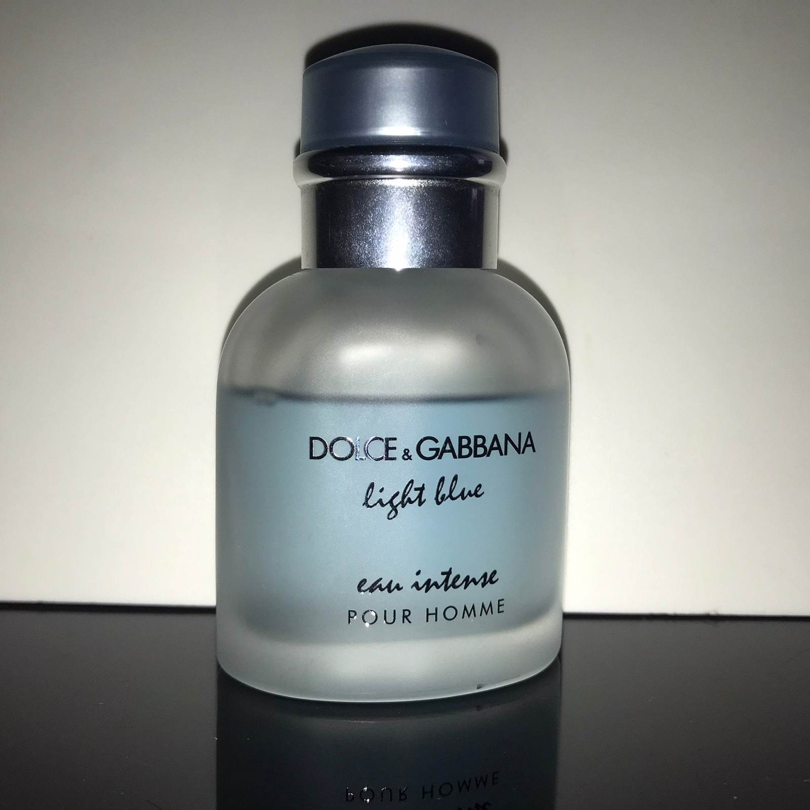 Dolce & Gabbana  Light Blue Eau Intense Pour Homme Eau de Parfum 50 ml Year: 200 - $69.00