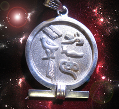Haunted Necklace Ancient Royal Extreme Levels Of Success Golden Royal Magick - £59.88 GBP