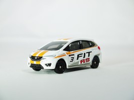 TAKARA TOMY TOMICA ToysRus 2017 Honda Fit RS 1.5 Challenge Cup Specifica... - $35.99