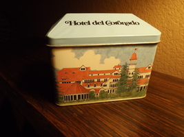Hotel del Coronado Tin Metal Trinket Box from 1986, Coronado Island, CA - £22.02 GBP