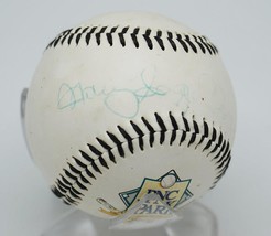 Manny Sanguillen Firmado Autografiado Béisbol Pittsburgh Pirates 1971Ws ... - £26.85 GBP