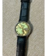 Vintage Citizen Eagle 7 Automatic 21 Jewels Gold Dial Day Date Japan Watch - $113.85