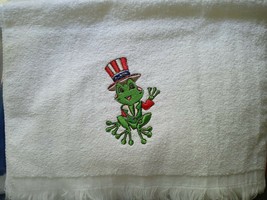 1888 Mills Fingertip Towels White Cotton With A Patriotic Embroidery Des... - $11.50