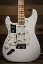 Fender Player Stratocaster Left-Handed, Maple FB, Polar White - £632.12 GBP