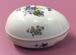 Vintage Lefton Egg Hand Painted Trinket Dish 2 Piece Japan Violets Gold ... - $13.98