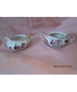 VINTAGE RELCO PORCELAIN RED ROSES SUGAR BOWL &amp; CREAMER HAND CRAFTED JAPAN - $6.86 CAD