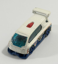 Hot Wheels 2001 Medic Hyperliner 2-Piece Vehicle - $3.95