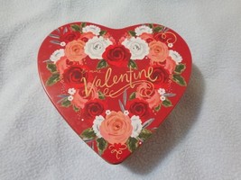 Floral pattern Heart Shaped Tin Container Valentine Red, White , Pink Roses - $7.00