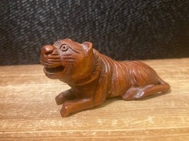 Japanese Hand Carved Netsuke Sculpture Zodiac Tiger Laying 2.5&quot; - £13.22 GBP