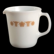 Pyrex Gold  Butterfly  Creamer - $460.95 MXN