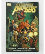 Marvel Premier Edition The New Avengers Book Comic Book VG/NM Clean - $226.37 MXN