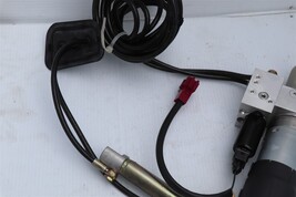 Mercedes W251 R350 R500 R550 Hatch Lid Hydraulic Pump Lift Motor Cylinder & Line image 3