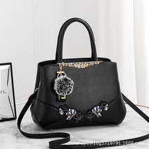 Women&#39;s Fashion Bag Embroidery Large Bag Texture Color Matching Shoulder Crossbo - £34.47 GBP