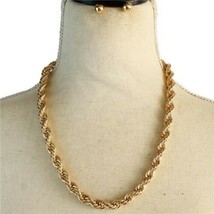 Gold Twisted Rope 19 In Chunky Link Necklace Chain Metal Fashion Jewelry Stylish - £23.74 GBP