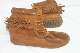 Minnetonka 622 Suede Leather Mocc ASIN S Sz 7 Women&#39;s Vintage Fringe Brown Boots - £23.37 GBP