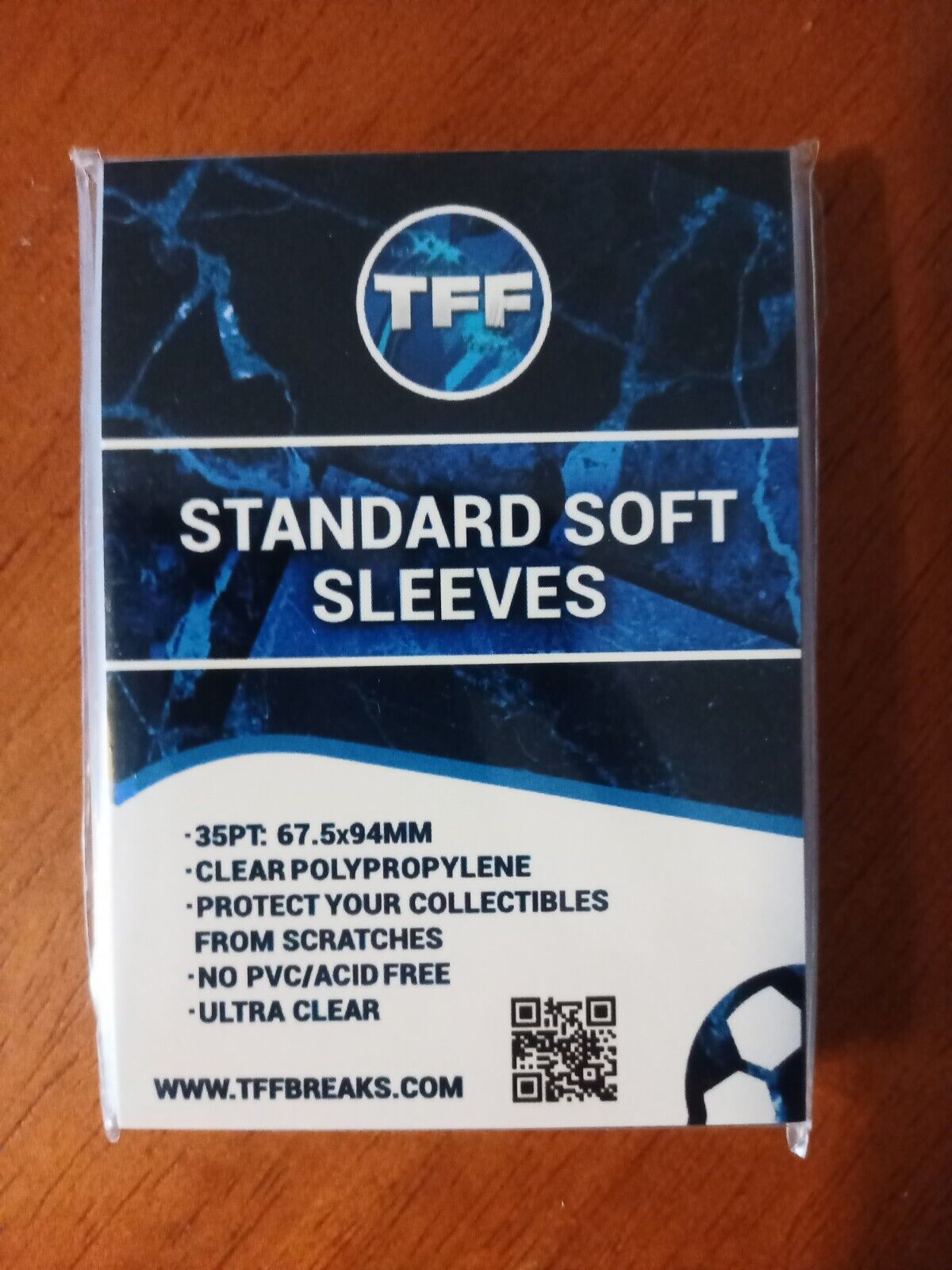 100 Card Sleeves NEW Sealed Magic The Gathering Pokemon Yu Gi Oh Football Deck