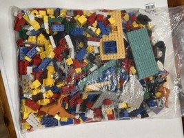 Mega Bloks & Compatible Mixed Parts & Pieces Lot 4.25 lb Bulk Loose Blocks - $11.73