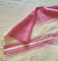 Vintage Foxford Wool Blanket 80x100 Ireland Lovely!! - £73.94 GBP