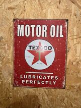 Texaco Motor Oil Lubricates Perfectly Red Star Metal Tin Sign Vintage Ga... - $9.89
