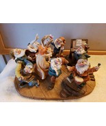 Disney Snow White 7 Dwarfs Resin Statute Figurines Vintage 9&quot; x 14&quot; x 9.... - £103.88 GBP