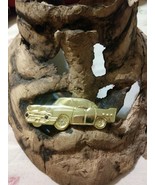 Chevy Ponitac Plymouth Gold tone Car Pin Rhinestone red stones 3&quot; car cl... - €17,23 EUR