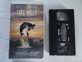 Free Willy (VHS, 1993, Clamshell) with Jason James Richter - $6.00