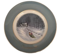 Vintage Avon 1976 Christmas Plate "Bringing Home the Tree" Collector Plate - $23.33
