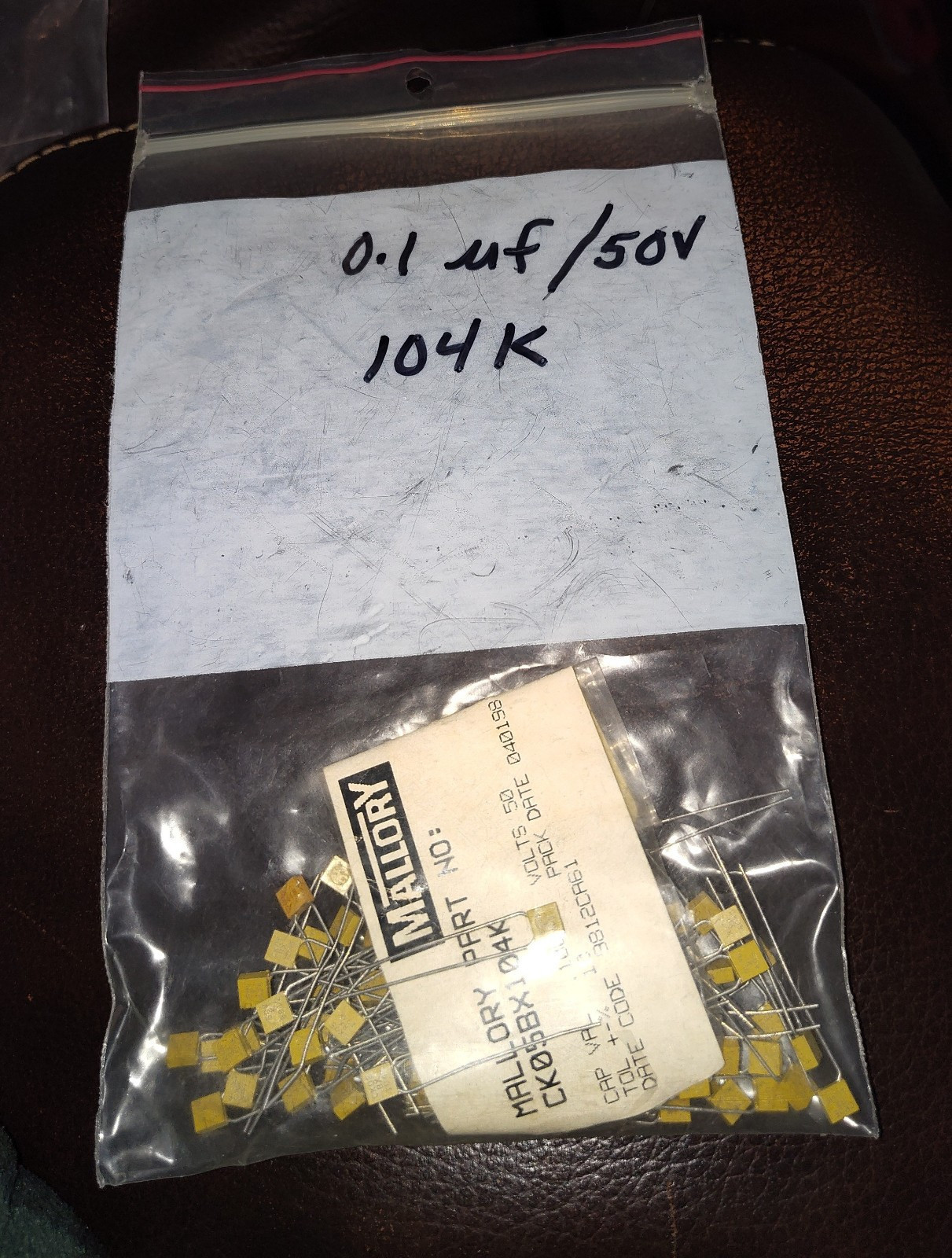 25 ea NOS MALLORY CK05BX104K CAPACITOR CERAMIC 0.1UF  50V  RADIAL *NOT C... - £14.37 GBP