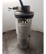 Fuel Pump Assembly Gasoline 6&#39; 6&quot; Box Fits 98-02 DODGE 2500 PICKUP 1142780 - $97.49 CAD