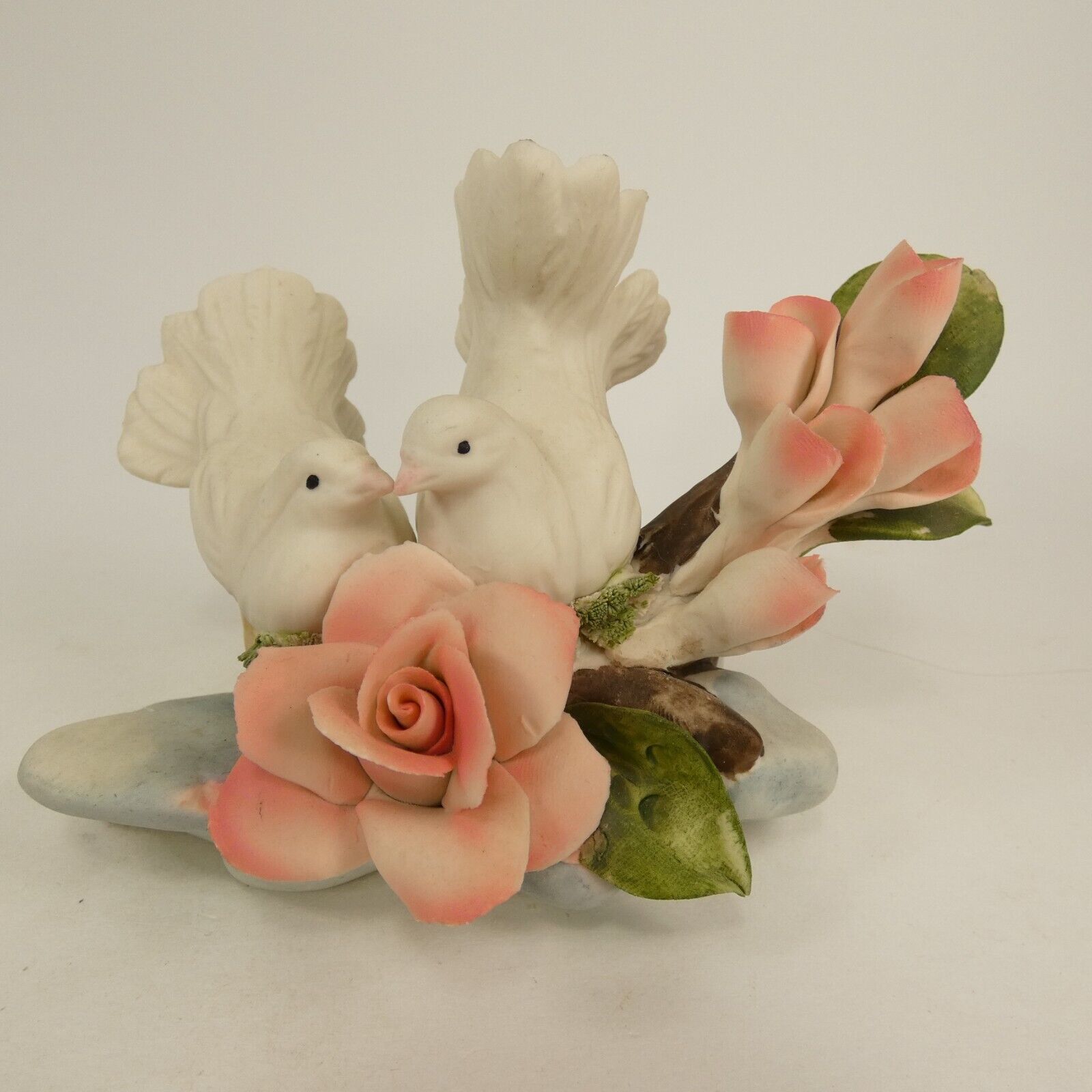 Primary image for Capodimonte Italy Porcelain Doves & Pink Flowers Centerpiece Collectible SGJHP