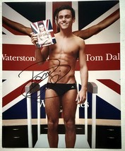 Tom Dale Signed Autographed Glossy 8x10 Photo - $921.24 MXN