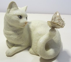 Lenox Enchantment Cat With Blue Eyes Butterfly on Tail Gold Trim - $28.80