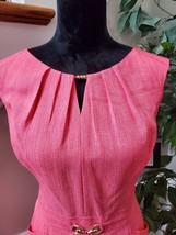 Ellen Tracy Women&#39;s Pink Polyester Round Neck Sleeveless Knee Length Dress Small - £33.57 GBP