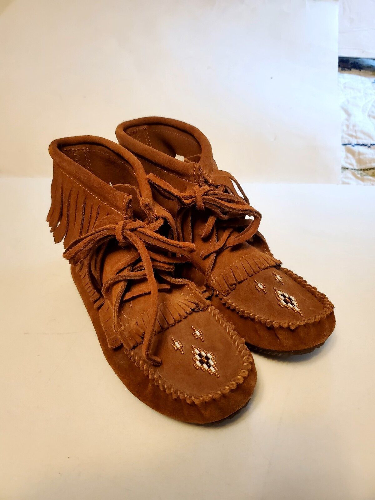Primary image for Manitobah Mukluks NWOT Suede Brown Womens size 7 ~Mens 5 Unlined VGUC