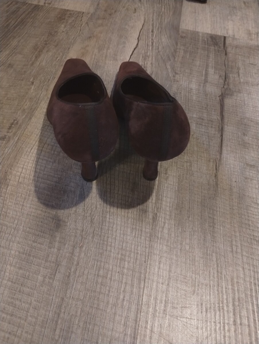 Apostrophe Brown Suede Heels – Women’s Size 7 M Item image 3