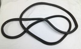 2006 - 2012 LAND ROVER RANGE ROVER TAILGATE ON BODY WEATHERSTRIP OEM LR0... - $34.00