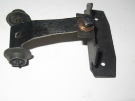 Lionel Part - POST-WAR Scout Loco Front Truck &amp; Black Bracket - SR33 - $3.41