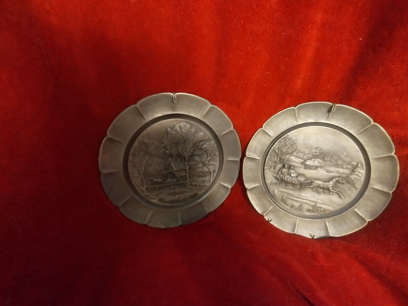 Lot of 2 Currier & Ives, Worcester Pewter Collectors Plates Grist Mill, Winter - $27.67